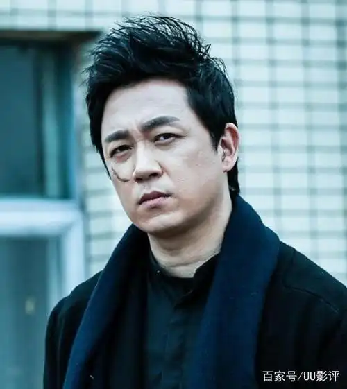 五十岁的苏有朋整容遭网友吐槽,中年行业的男演员们该何去何从?