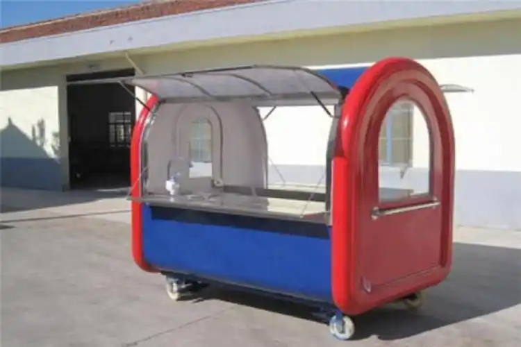 臭豆腐小吃车加盟