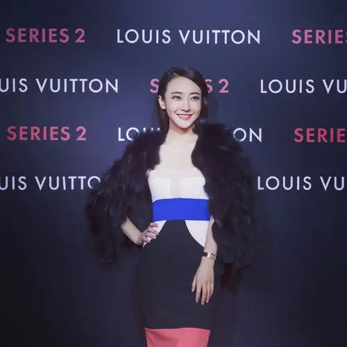 so12x1ks">姜尘,1987年11月27日出生于广东省,中国内地女演员,主持人