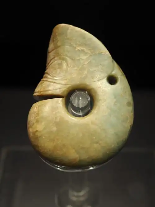 新石器时代红山文化玉玦形龙辽宁省文物考古研究院藏