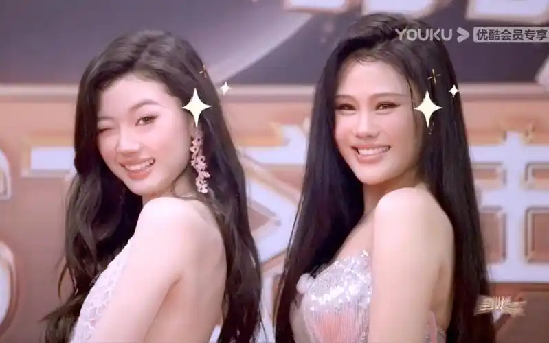 "纯袁皇后"袁娅维tia&单依纯合唱《靠近》(剧好听的歌盛典)