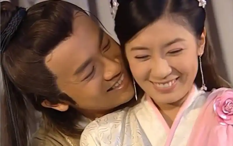 苏有朋||贾静雯|张教主对敏敏的所有细节和眼神