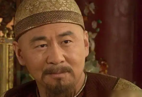 都说get不到陈建斌的帅气看到他年轻时的照片