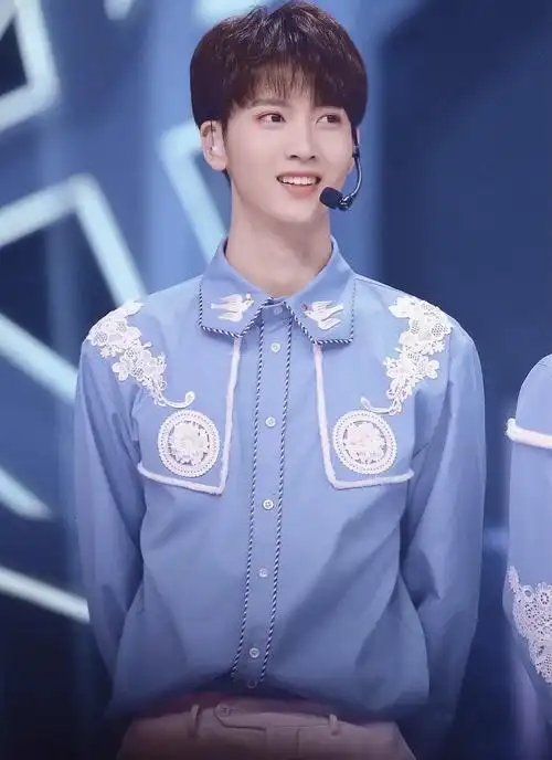 一直觉得刘耀文像陈宥维呀