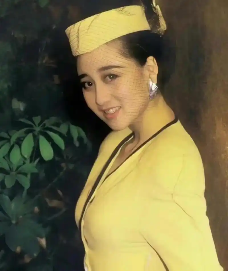 利智这身材这颜值,放现在也是一等一的美人!