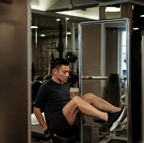 62岁刘德华自曝一日三餐网友感叹太过自律难怪看起来像30岁