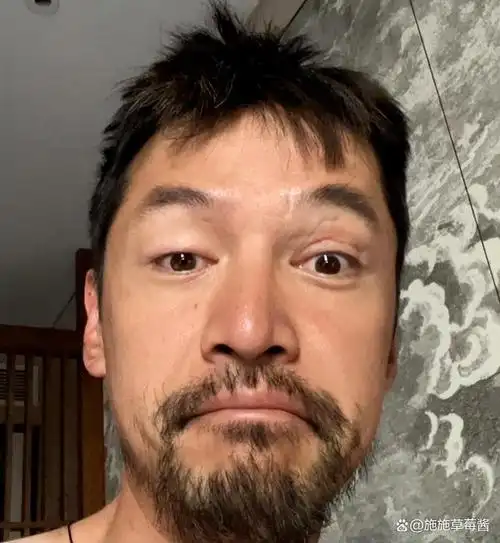 盘点那些留过胡子的男星,朱一龙略显沧桑,杨烁难以认出