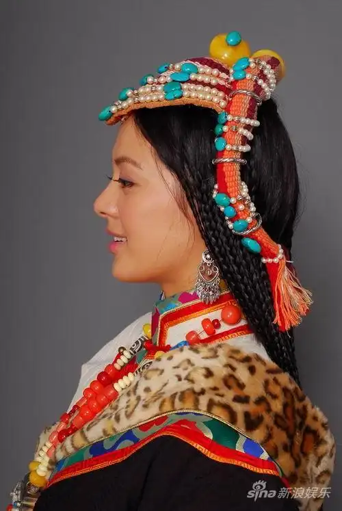 《香格里拉》热拍 王力可定妆照曝光(组图)