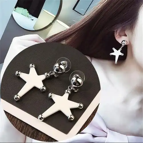 陈乔恩唐嫣明星同款五角星几何耳钉韩版时尚气质百搭耳环送女朋友七夕