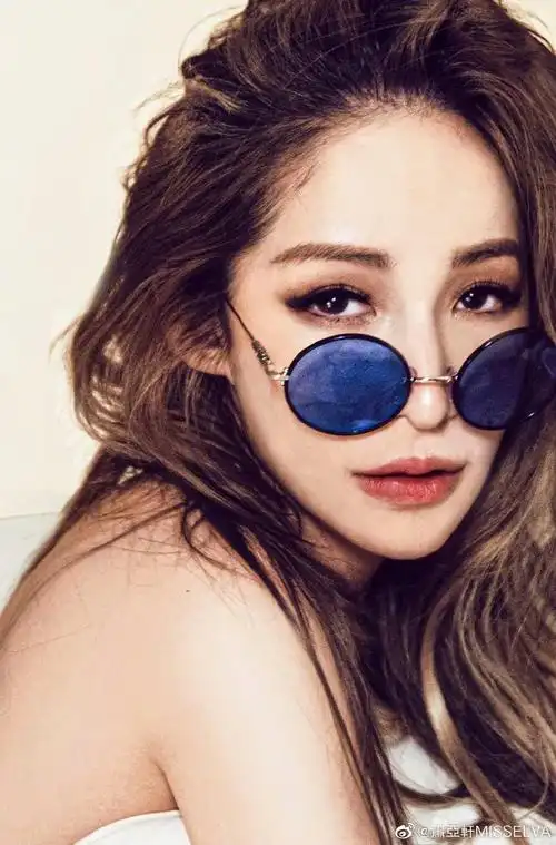 萧亚轩被咬事件回顾,她脸被咬原因是什么?_易商讯手机版