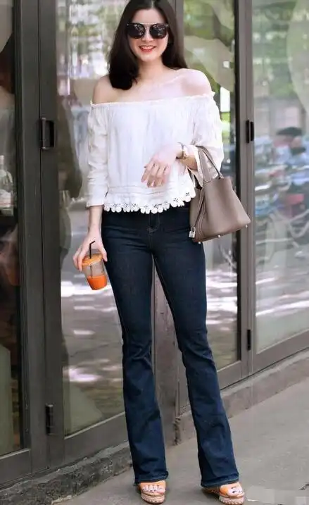 坡跟凉鞋配什么衣服好看-天晟网