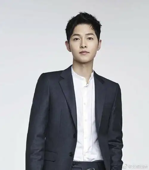 宋仲基儿子出生