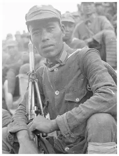 8位八路军战士单兵照,个个帅气,胜过电视里任何一位小鲜肉