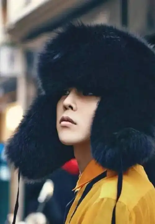 权志龙手机壁纸戴帽子 - 搜狗图片搜索