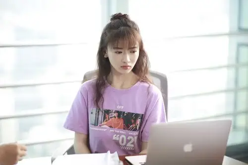 吴谨言答案暖心收官清甜演绎鬼马编剧