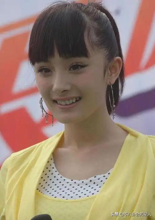 出道似"整容",这6位明星出道前后对比惊人,完全认不出