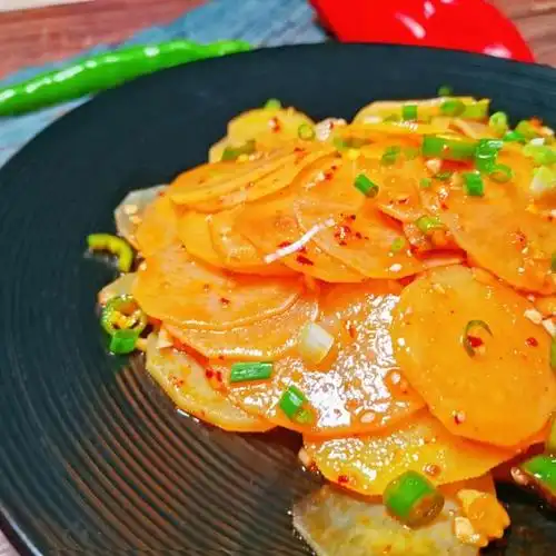 清脆爽口凉拌土豆片,开胃清爽又下饭