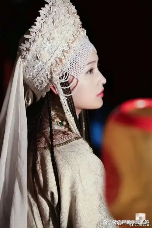 《如懿传》中寒香见的民族服饰好看么?