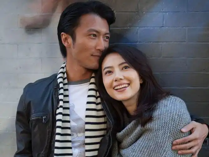 她换男朋友跟换衣服一样,35岁不工作靠谢霆锋养,王菲不介意?