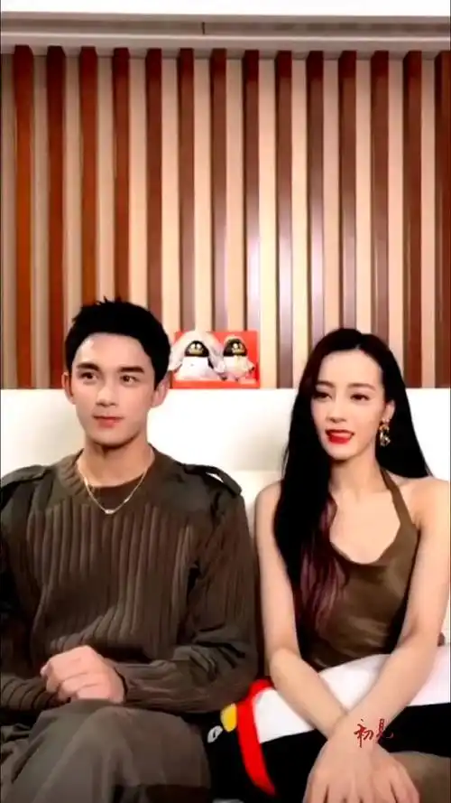 吴磊,迪丽热巴