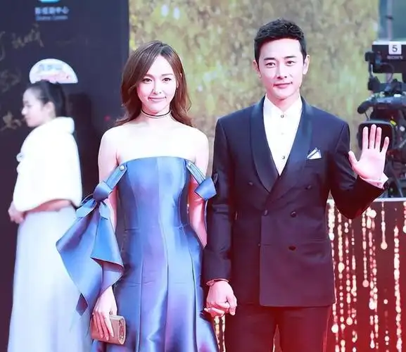 这一次,唐嫣的"假面"被刀郎彻底撕开|罗晋|邱泽|钟汉良|高云翔|填词人