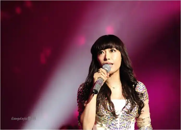 【原创摄影】现场感受中国好声音—金池