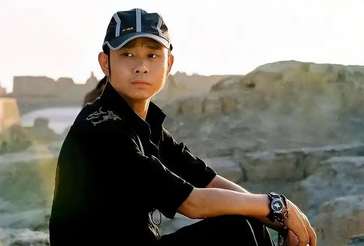 那英风波持续发酵!歌手郭峰的销声匿迹,是整个乐坛的损失和悲哀