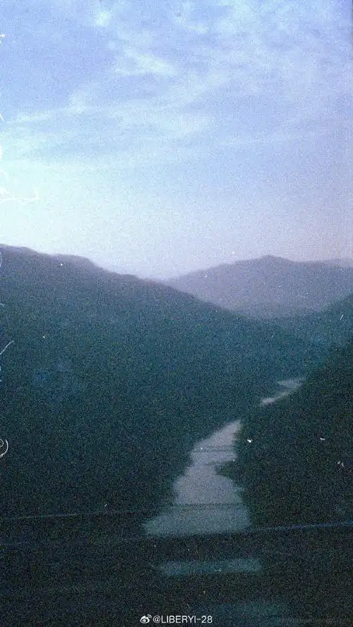 易烊千玺电影小小的我##易烊千玺网站更新