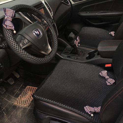 女王珍珠汽车坐垫夏季冰丝透气散热蝴蝶结单垫单片3d屁屁垫三件套