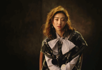 景甜明星bobosnap拍摄慵懒gif动图_动态图_表情包下载_soogif