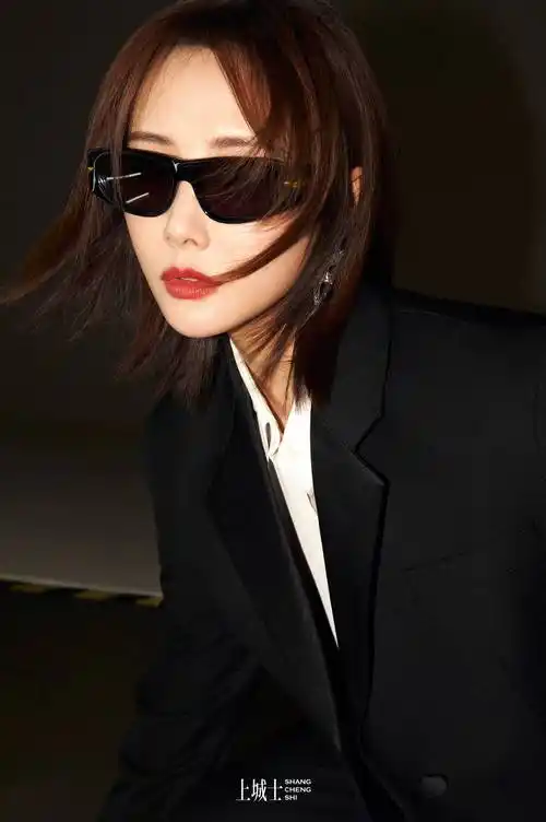 李纯柔韧的力量