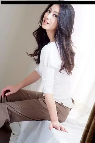 p>石黑京香(kyoka ishiguro),1979年6月20日出生于冲绳县,日本 a