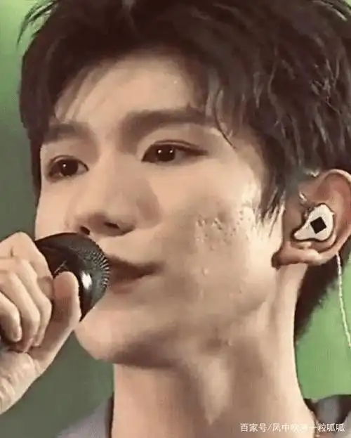 有种"照骗"叫王源素颜,关掉美颜,你怎么看