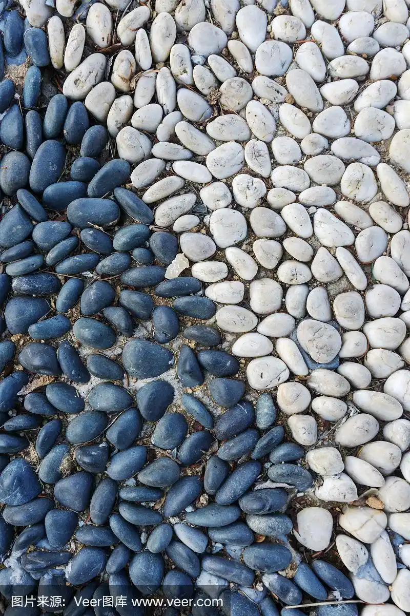 鹅卵石地面
