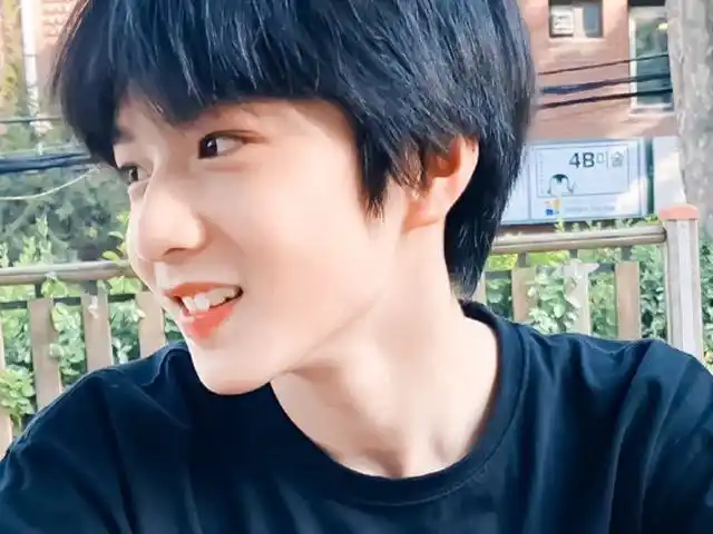 时代少年团#刘耀文这个视频告诉你14岁的吻文有多可爱