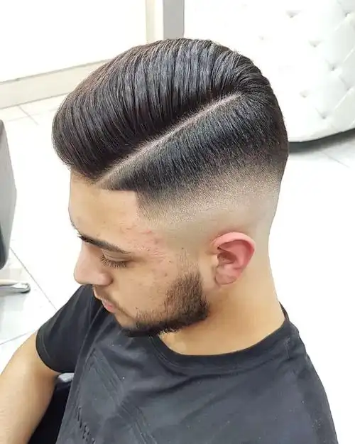 很有型的男士发型,二八分界头