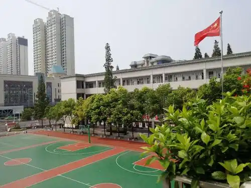 襄阳市第二中学