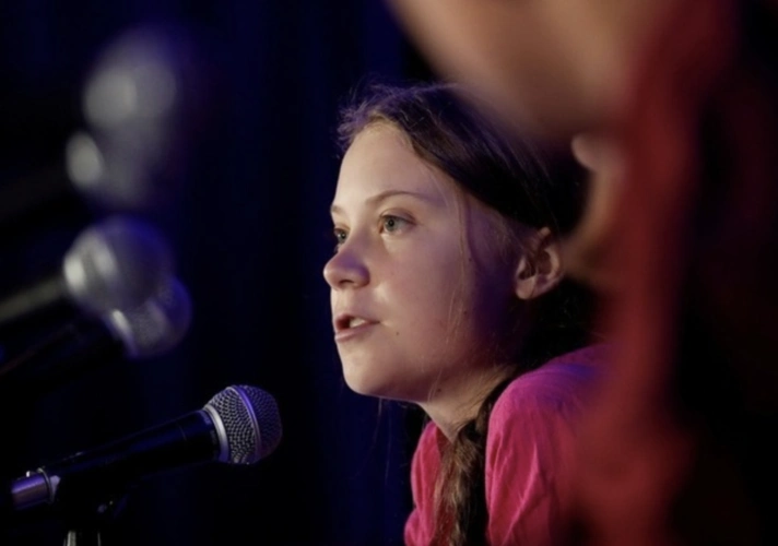 环保少女你们都是一群哭啼的婴儿我每天都在做超级重要的工作