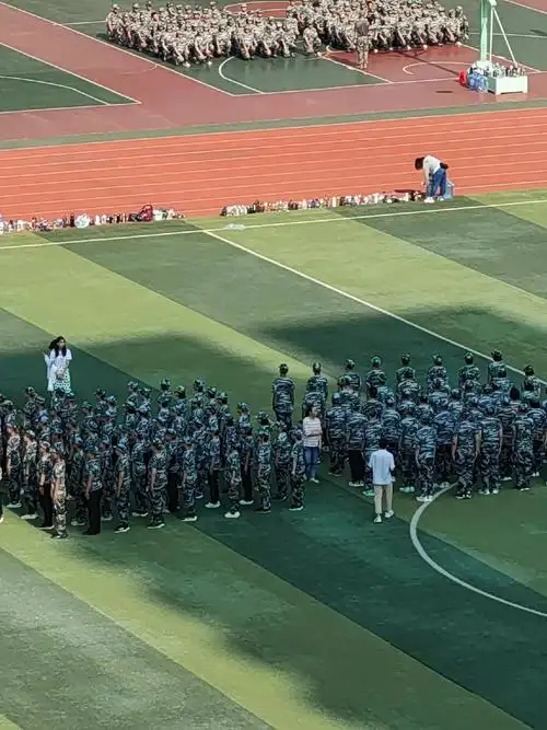 衡二  相信自己 肯定没问题 #上热门 #衡水 #军事训练  - 抖音