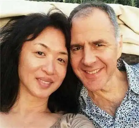 金星复婚她第一任妻子貌美如花离婚时还怀着孕如今上了热搜