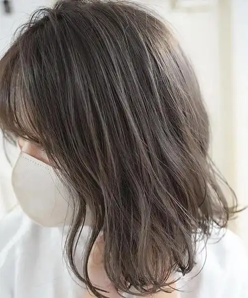 夏天适合染什么颜色的头发好看?