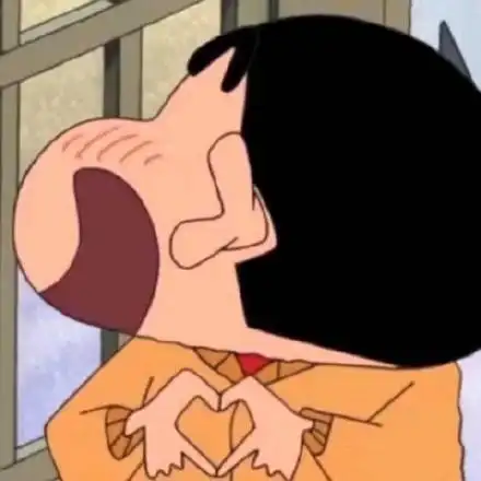 搞笑图片:可爱比心的表情包