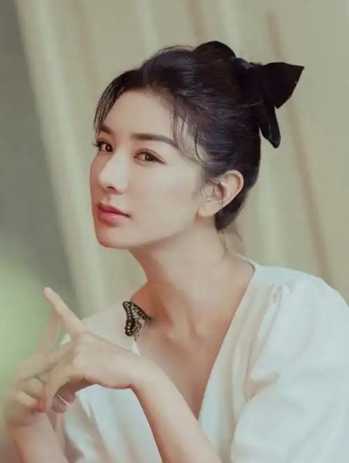 黄奕个人资料小燕子(黄奕的幸运成名史)(2)