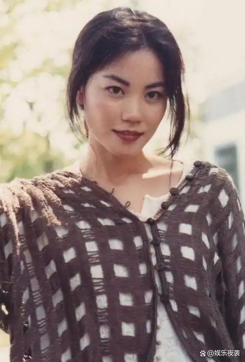 离婚多年后高原不后悔从王菲手中夺走窦唯如今和女儿相依为命