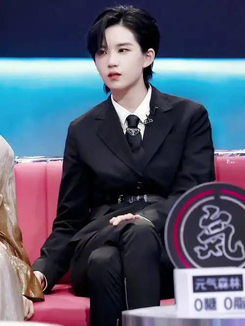 陆柯燃爆裂舞台