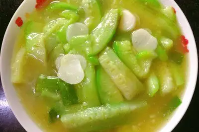 白油丝瓜