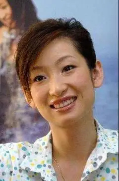 "最丑影后"秦海璐:被戴过2次绿帽子,如今再遇真爱被宠上天