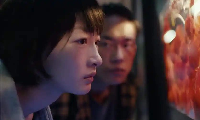 《少年的你》韩国新海报,感觉周冬雨和易烊千玺看上去都不一样了_高清