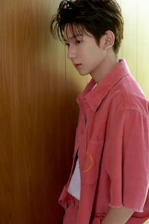 王源我看见两朵一样的云##王源百川高校声乐时空