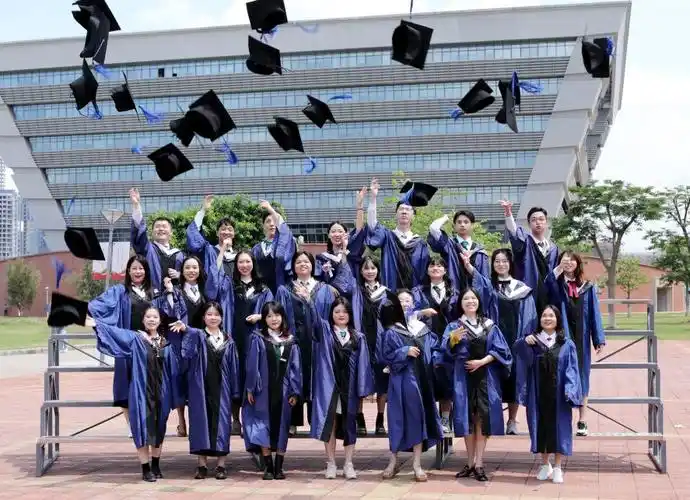 2020届审计硕士毕业照